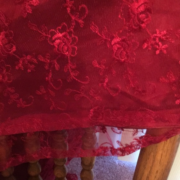 Burgundy Lace 1/2 Sleeve Evening/Prom Gown NWOT 🥰 - Picture 7 of 7